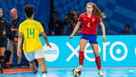 La jugadora española Laura Córdoba, durante el partido ante Brasil.