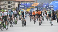 Varios participantes de O Gran Cami�o, durante la etapa pontevedresa del 2025.