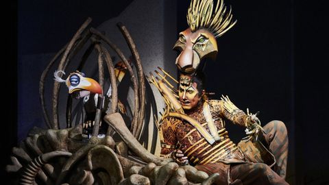 Pitu Manabens como Scar en el musical de El Rey Le�n