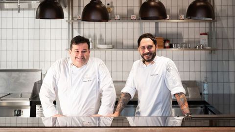 Marcos Morn y Adrin Mancheo, chefs del grupo Hispania