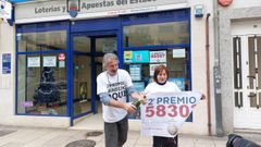 El Gafe, en Lugo, celebra que reparti� dos d�cimos del segundo premio y uno del quinto