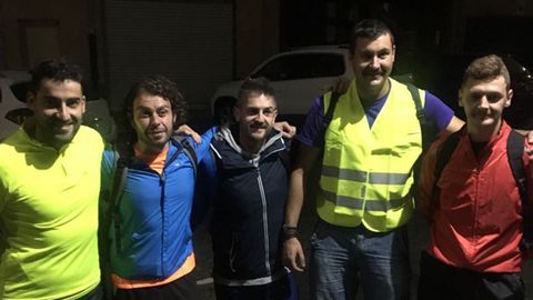 Fabi�n, Abel, Diego, Hevia y Alejandro antes de iniciar la ruta