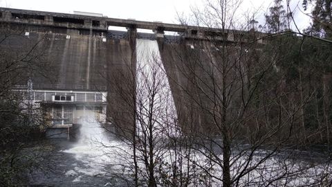 Embalse de A Ribeira en As Pontes