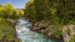 El Sella, a su paso por Cangas de Ons