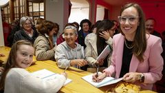 As� fue la presentaci�n del libro de recetas de A Roufana