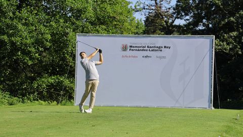 La salida del tee del 1, con el «photo call» del campeonato