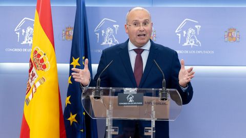 Miguel Tellado en una rueda de prensa en el Congreso de los Diputados.