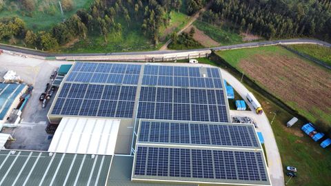 La f�brica actual, a orillas del Anll�ns, se ha modernizado en los �ltimos a�os