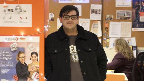 Adrin Jimnez, retratado este viernes en la sede ferrolana de Secretariado Gitano