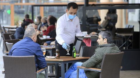 La terraza de Los Soportales en la Praza Maior de Lugo