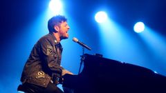 El artista malague�o en una actuaci�n en Vigo