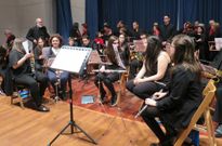 Recordo musical en Sober. O auditorio da Casa de Cultura soberina acolleu onte un concerto das formaci�ns vinculadas � escola municipal de m�sica en memoria de Manuel Mar�a, que dedicou un poema � banda de m�sica local con motivo do seu 125 aniversario. 