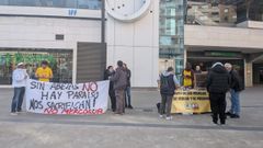 Cata reivindicativa de apicultores organizada por COAG en Oviedo