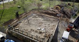 La reforma del parque de O Pi�eiri�o es la �ltima de las que ha comenzado y tiene un plazo de ejecuci�n de dos meses. 