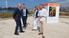 Inauguraci�n de la exposici�n �Rostros� en la Praza do Mar, en Sanxenxo