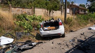 Los bomberos intervinieron para excarcelar los cuerpos