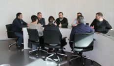 El alcalde se reuni� con delegados y representantes de la CIG