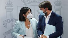 La ministra de Sanidad, Carolina Darias, y el director del Instituto de Salud Carlos III, Cristbal Belda, al trmino del Consejo Interterritorial