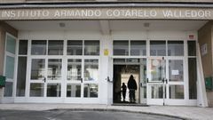 <span lang= gl >O IES Armando Cotarelo Valledor ser� a sede das oposici�ns auton�micas ao profesorado de Equipos Electr�nicos.</span>