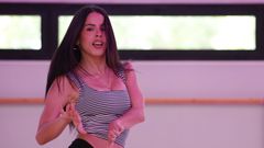 As� es Natalia Palomares, la espapola que baia con Shakira