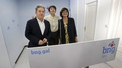 Miguel Anxo Fern�ndez Lores, Ana Pont�n y Carme da Silva, este viernes en la sede del BNG en Pontevedra