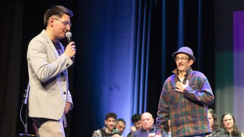 As� foi a festa da regueifa en Carballo, imaxe a imaxe, rima a rima