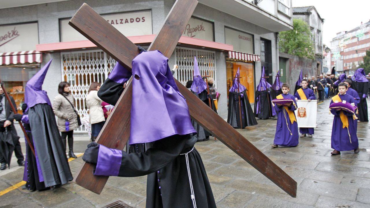 Procesión de Semana Santa en Padrón, tradición religiosa viva