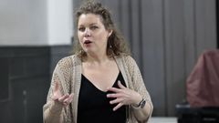 Yanet Escobar Seoane, este jueves durante la charla que ofreci� en Viveiro