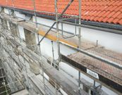 La intervenci�n en el tejado ha concluido y se est� con los revocos 