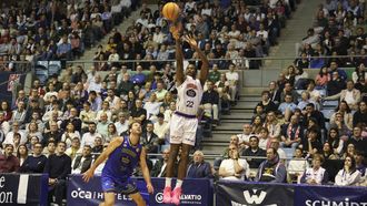 Travis Munnings acab&oacute; con doce puntos en su casillero