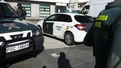 Imagen de archivo de un operativo de la Guardia Civil en Corcubión.