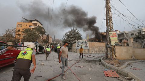 Ataque areo israel sobre la ciudad de Tayr Debba, en el sur del Lbano.