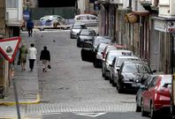 En la imagen, la calle Pardo Bajo, una de las que ya se encuentran cerradas al tr�fico.