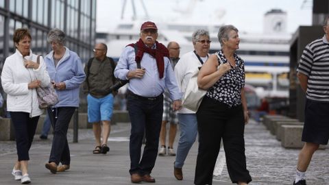 Llegada de tres cruceros al puerto de A Coru�a