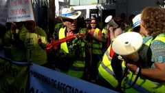 Los preferentistas llevan su protesta al Parlamento de Galicia