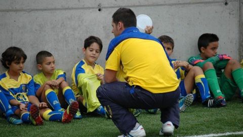 Yeremay, segundo por la izquierda, en la cantera de la UD Las Palmas.