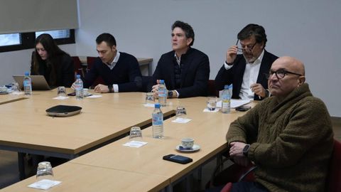 En la reuni�n participaron patronos de todas las instituciones