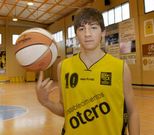 Cal entrou na �rbita do primeiro plantel hai 2 tempadas -na foto-. 