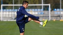 Saul Berjon Real Oviedo Requexon.Saul Berjon, durante el entrenamiento en El Requexon
