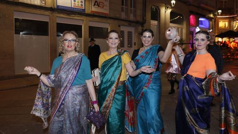 Ourense celebra la noche de Comadres por todo lo alto