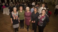 Compromiso en Laxe con la lucha contra el c�ncer: �el �lbum de la cena de la AECC!