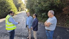 El alcalde de Ferrol, Jos� Manuel Rey Varela, acudi� a Papoi a supervisar las obras de aglomerado.