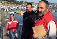 Xos� Lourenzo, respaldado por dos compa�eros, pedir� una orden de alejamiento. 