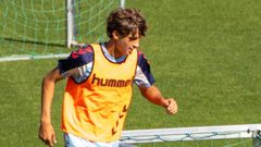 El futbolista del Celta David Sueiro, en un entrenamiento.