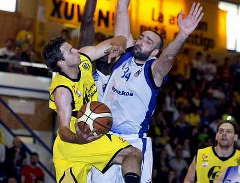 La LEB Plata cuenta con diecisiete solicitudes para diecis�is plazas disponibles. 