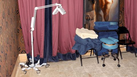 Una de las habitaciones de la vivienda de Epstein, en Manhattan