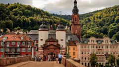 Puente Viejo (Alte Br�cke) en Heidelberg, ciudad donde reside Juan Nespral