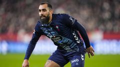 Borja Iglesias, durante el partido entre Celta y Sevilla en la noche de este lunes.