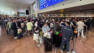 Pasajeros en el aeropuerto de Bruselas, afectados por el ciberataque sufrido por varios aeródromos europeos
