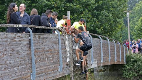 Pruebas de la Gladiator Race en la isla de las esculturas de Pontevedra